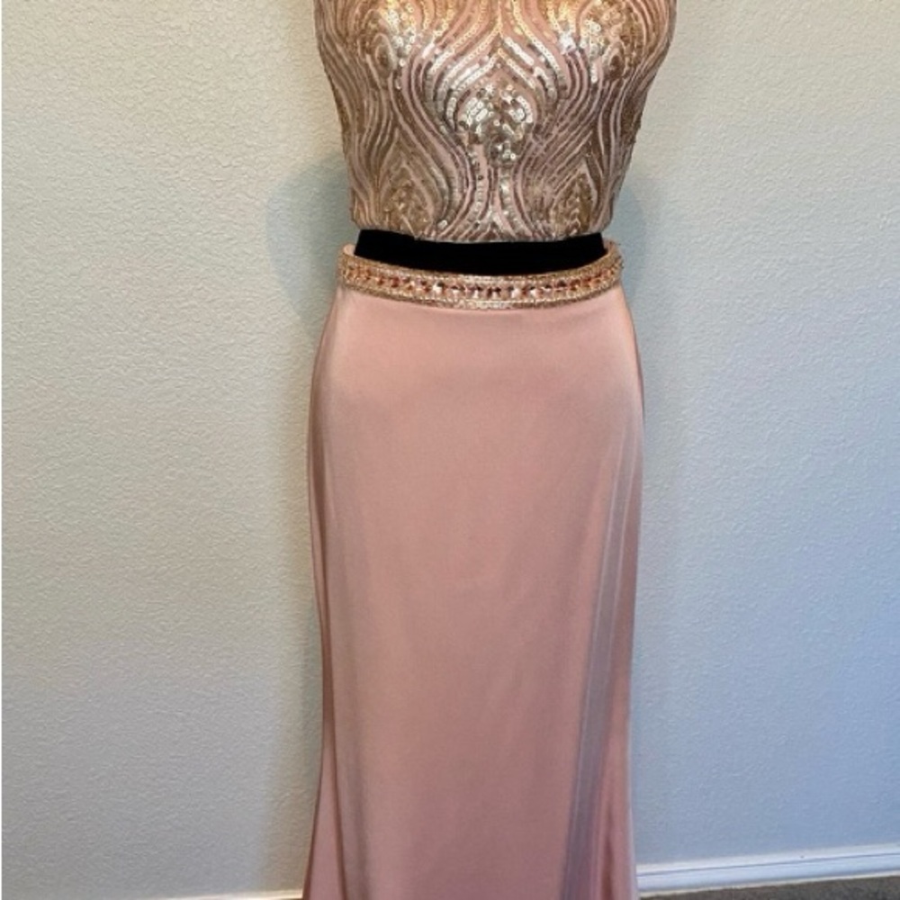Elegant Pink and Gold Sequin Gown